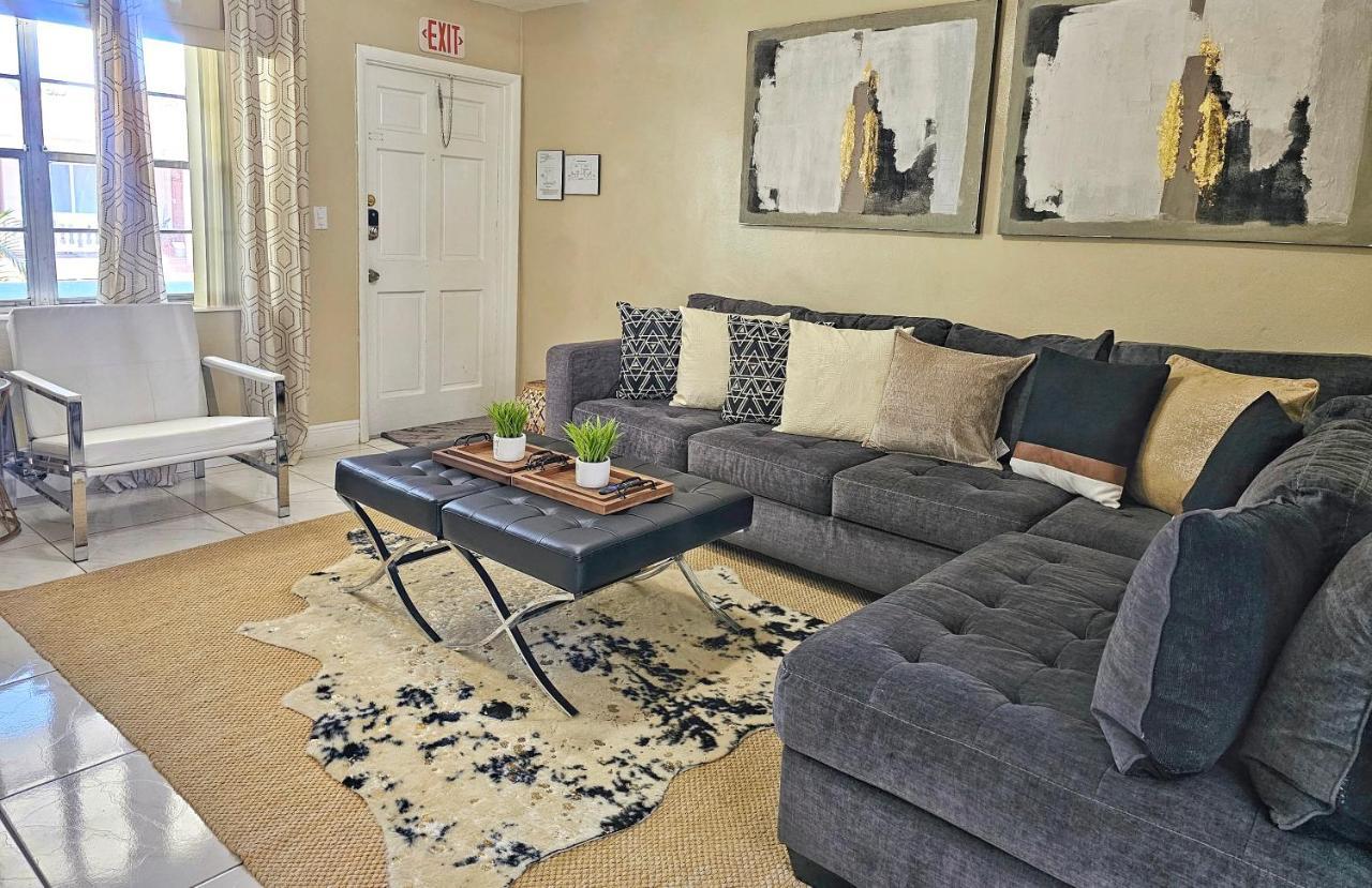 Glam 2 Bedroom Apartment Close To Nsu In Cooper City Kültér fotó