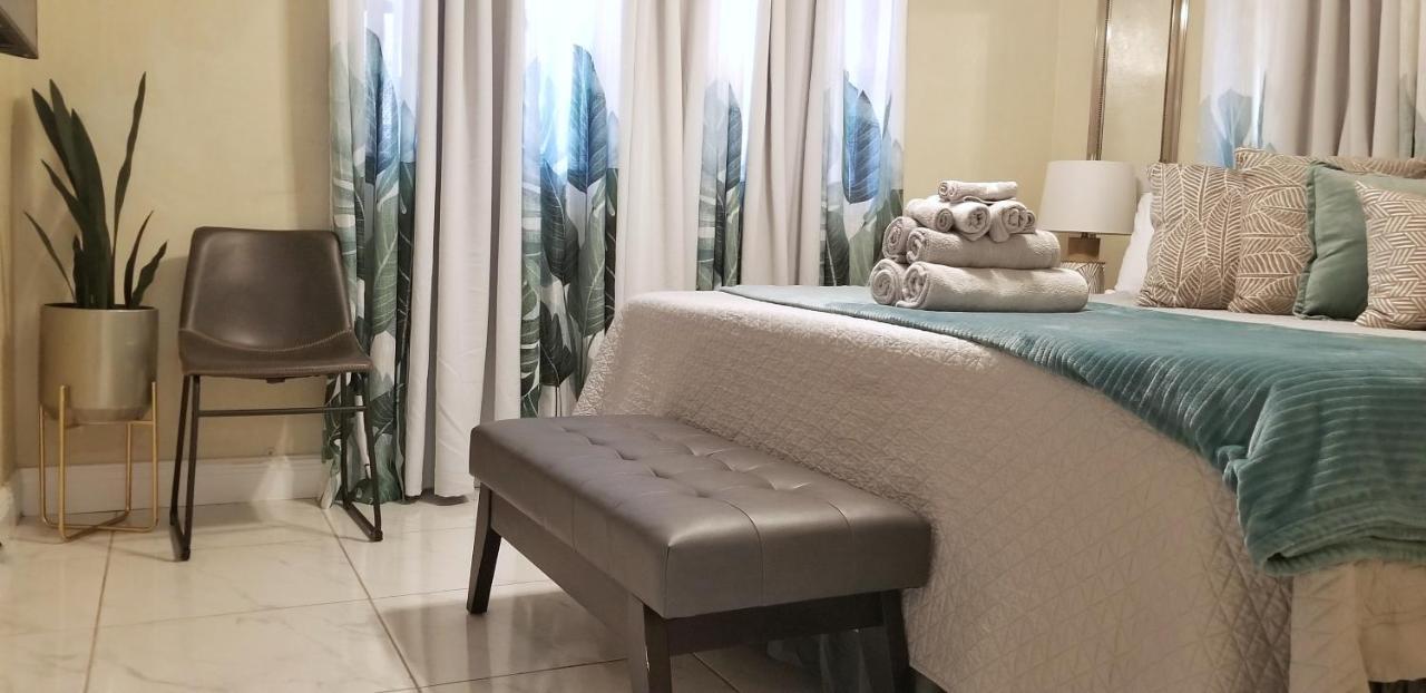 Glam 2 Bedroom Apartment Close To Nsu In Cooper City Kültér fotó